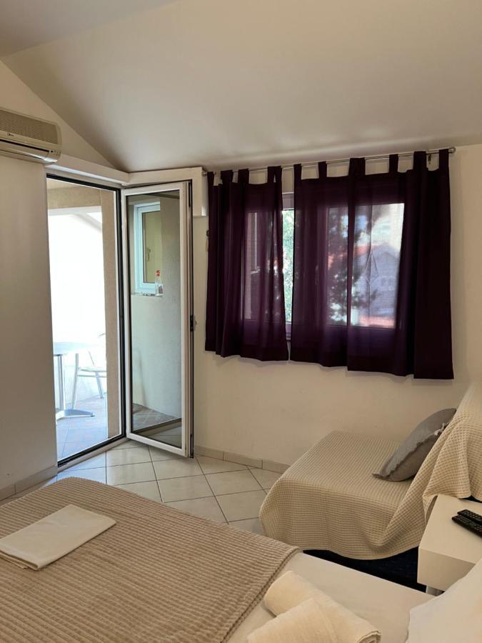 Ksenia Guesthouse Apartments And Studios Budva Extérieur photo