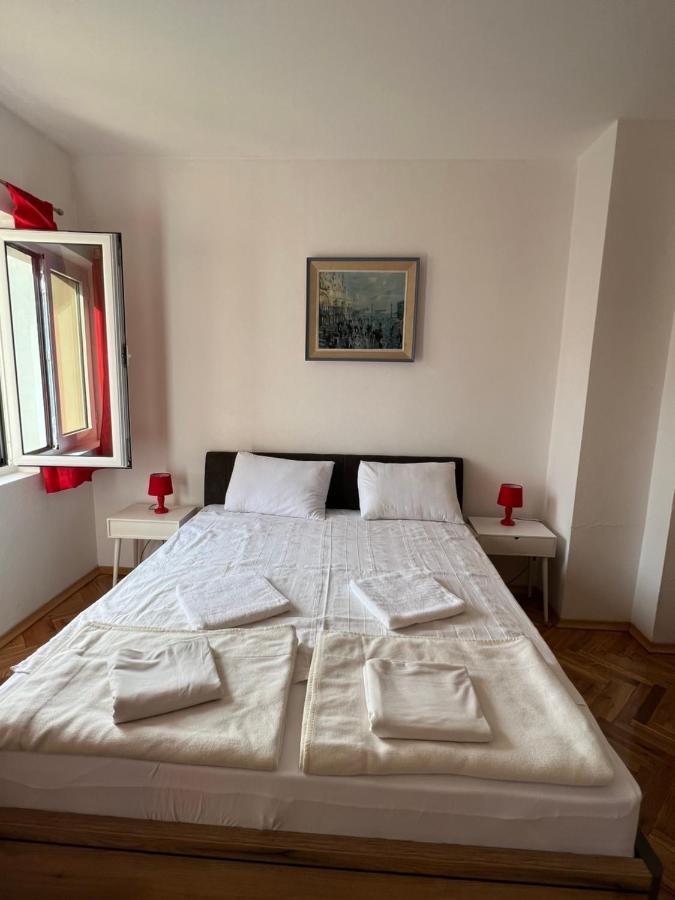 Ksenia Guesthouse Apartments And Studios Budva Extérieur photo