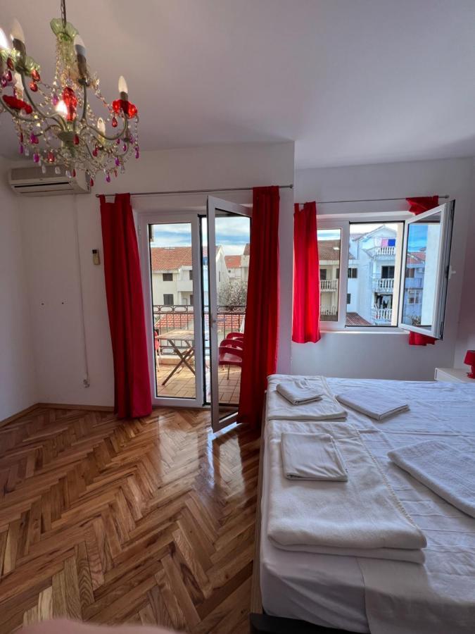 Ksenia Guesthouse Apartments And Studios Budva Extérieur photo