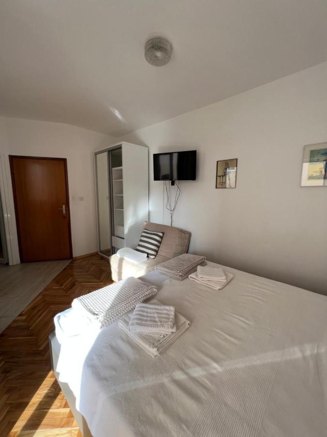 Ksenia Guesthouse Apartments And Studios Budva Extérieur photo