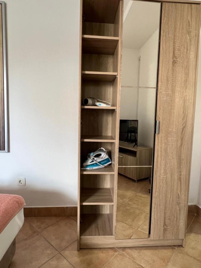 Ksenia Guesthouse Apartments And Studios Budva Extérieur photo
